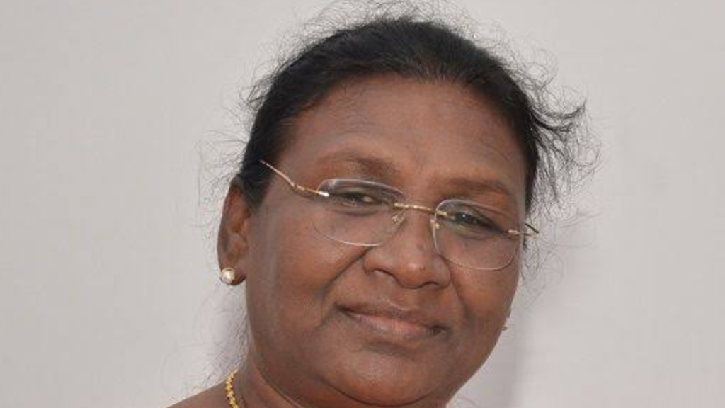 Akhil Giri faces backlash for comment on Murmu, apologises