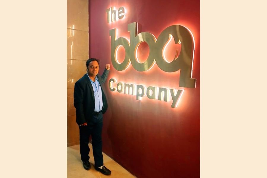 Meet Saurav Sinha – A Man Who Aspires To Come Up With Unlimited Beer & Food Restaurants In India - The India Wire