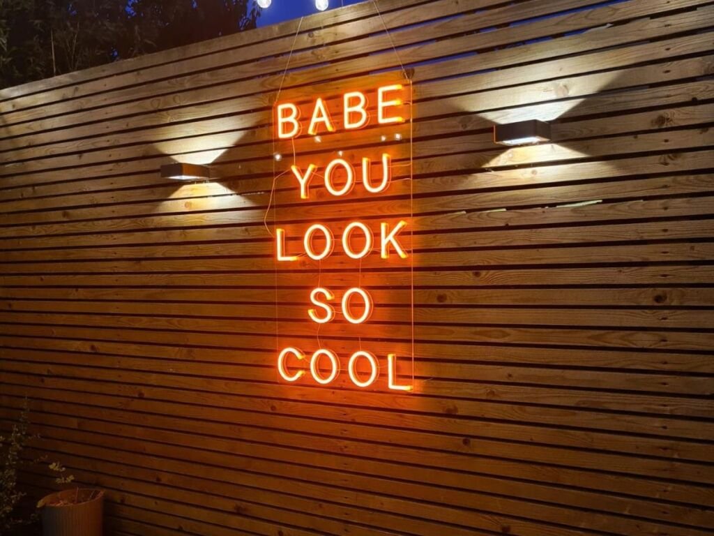 Fancelite’s State-of-the-Art Manufacturing Facility Delivering No.1 Neon Signs Across India - The India Wire