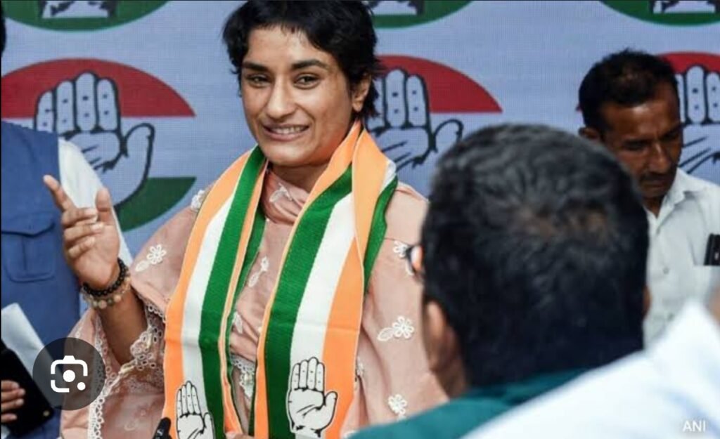 श्रीमती विनेश फोगाट जुंजाल से चुनाव लड़ेंगी।