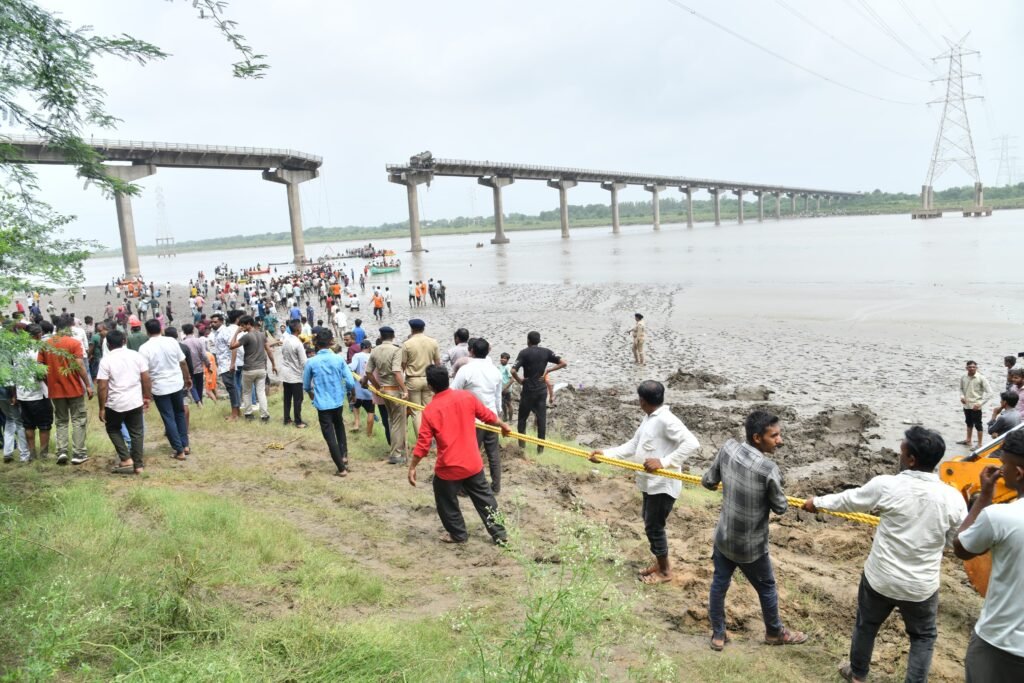 Tragedy Strikes Gujarat: Gambhira Bridge Collapse Claims Lives, Disrupts Connectivity
